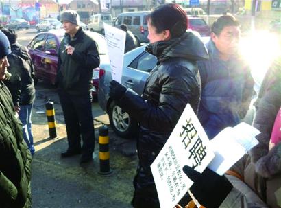 潍坊企业包车来青抢工人