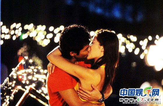 郑嘉颖唱歌 黄渤教舞蹈 揭一线男星入行真实身份