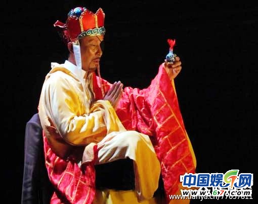 郑嘉颖唱歌 黄渤教舞蹈 揭一线男星入行真实身份