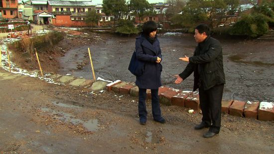 江西致11死校车事故现场