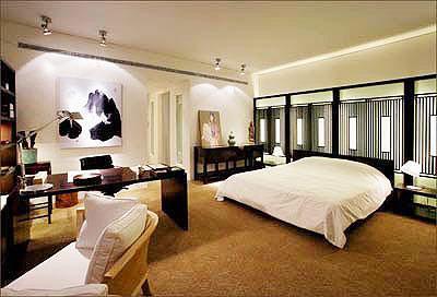 成龙豪宅客厅实景如同皇宫一般