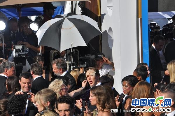 细数那些自毁形象的中外明星们