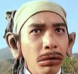 图揭无下限自毁形象的中外明星 张国荣舔脚“卷福”扮伪娘