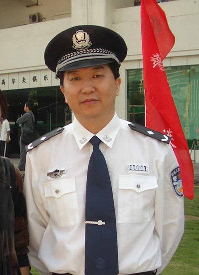 广州市公安局副局长祁晓林自缢身亡 曾患抑郁症