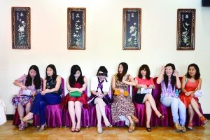 媒体揭秘富豪相亲会：有人出300万要求找处女