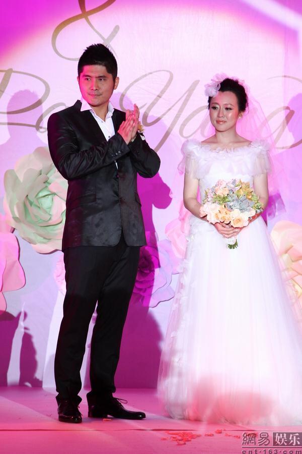 曝潘长江女儿潘阳产子