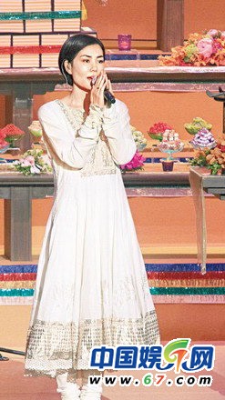 王菲与佛友聚会合影