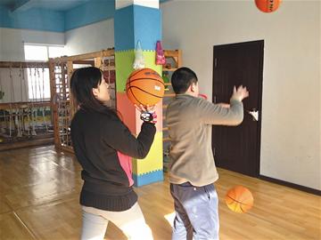 自闭症康复机构面临“自闭” 自闭症康复机构面临“自闭”