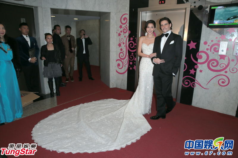 周汶錡在港补设婚宴