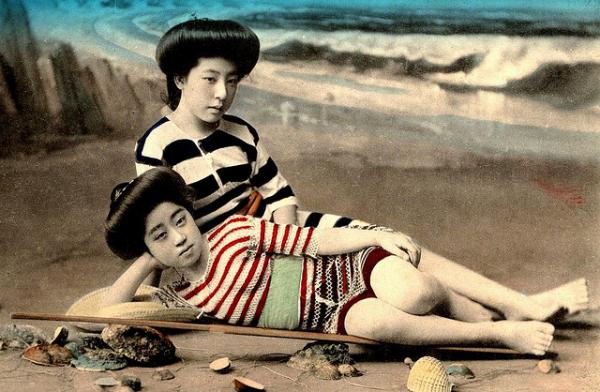 日本艺妓泳装照