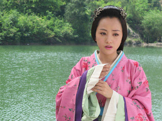 北影校花美人图谱 华妃蒋欣坎坷上位