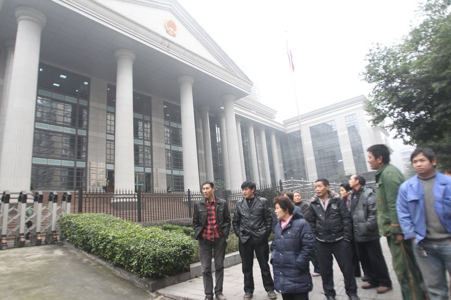 周克华女友在重庆受审 周克华女友在重庆受审