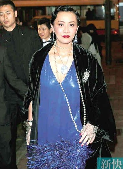 刘嘉玲出席婚礼