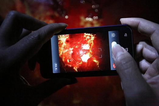 湖南发生校园惨案 校长护学生被砍死