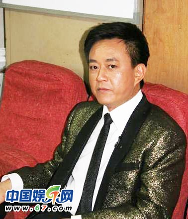 朱军现如今是春晚主持人里的大哥大，看这气派！