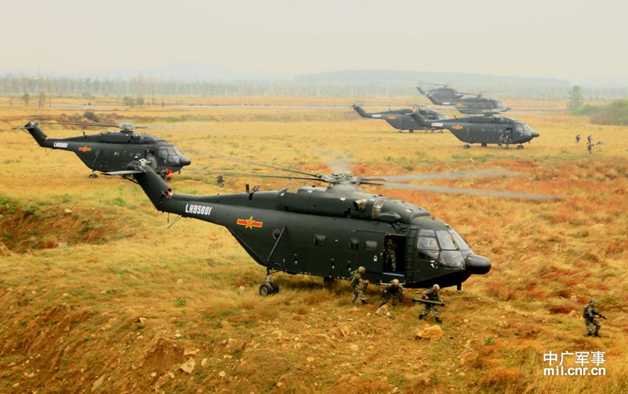 武直10直升机编队凶猛照