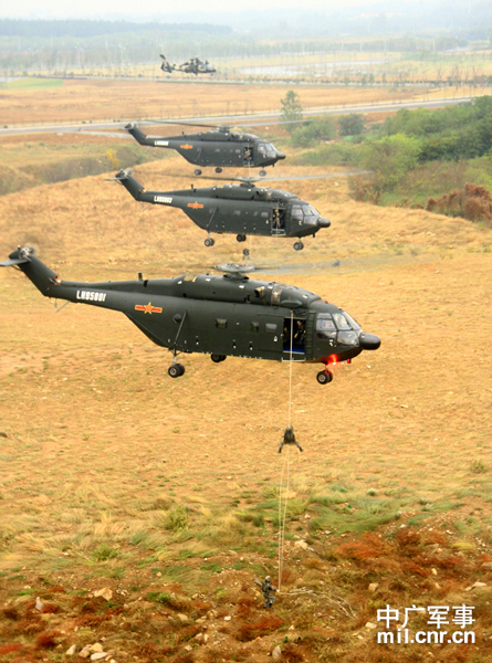 武直10直升机编队凶猛照
