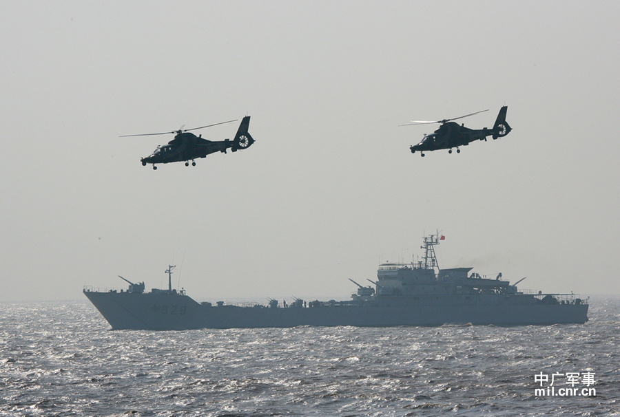 武直10直升机编队凶猛照