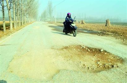 10里“麻脸路” 3年难整容