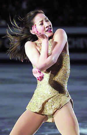 滑冰名将关颖珊下嫁白宫高官 军队开道当众热吻排场大