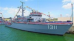 台军春节巡弋海上操演 2艘美猎雷舰首现身