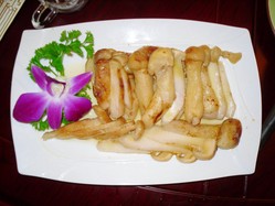 松茸-丽江龙记斑鱼庄(云霄路店)