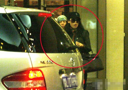 “京城第一名媛”赵欣瑜背景揭秘 泼墨章子怡王菲闺蜜