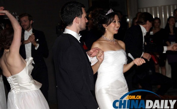 名门少女聚元媛舞会 林徽因曾孙女亮相