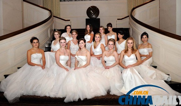 名门少女聚元媛舞会 林徽因曾孙女亮相