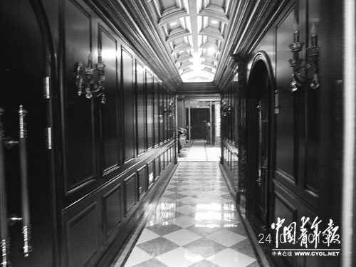 刘湘公馆内装修豪华。本报记者朱丽亚摄