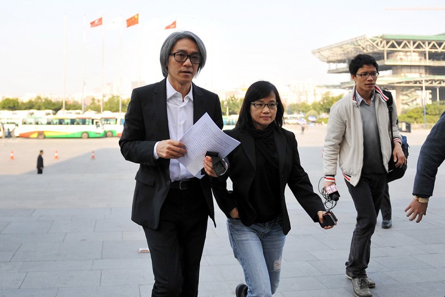 两会上的明星委员派头十足