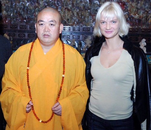 那些联姻高官的体坛明星