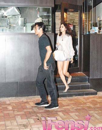 蒙嘉慧郑伊健东京终修正果 重温昔日被抓拍私密照