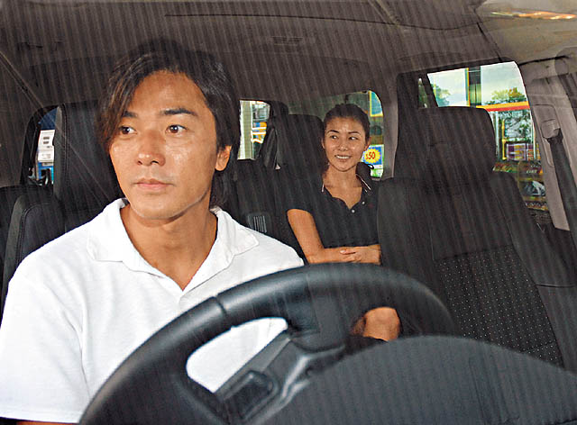 蒙嘉慧郑伊健东京终修正果 重温昔日被抓拍私密照