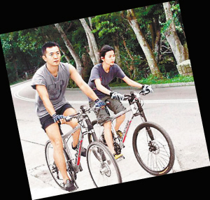 蒙嘉慧郑伊健东京终修正果 重温昔日被抓拍私密照