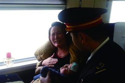 婴儿高烧又抽搐车长急救缓病情