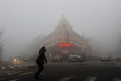 归程雾扰“误”声一片 归程雾扰“误”声一片