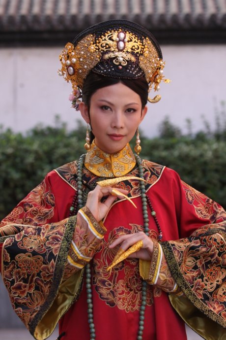 从身家数亿到穷困潦倒的大明星