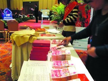 春节中高层人才最易跳槽 企业年终奖改6月发硬留人 春节中高层人才最易跳槽 企业年终奖改6月发硬留人