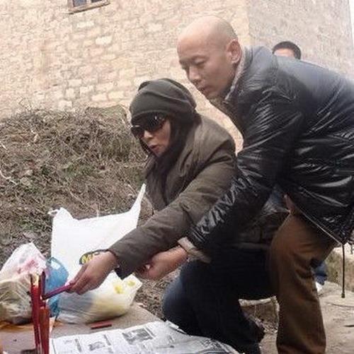 葛优24年无子婚姻隐情 曝其为梦想险与父反目