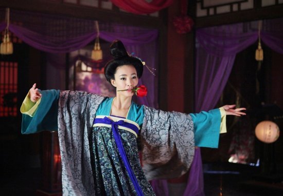 女星唐宫戏中的惊艳造型 养眼