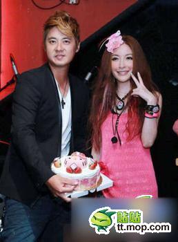 “迷奸门”主角许维恩被传婚变