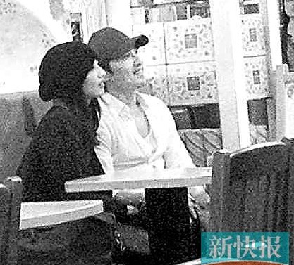 赵又廷台湾密会高圆圆亲密咬耳：结婚，你准备好了吗？