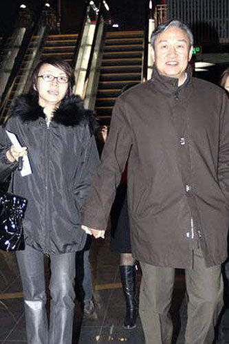 揭宋丹丹家世 老公是地产大亨