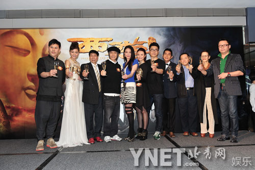 周星驰回吻舒淇再示爱