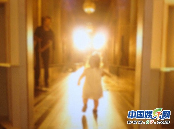 贝克汉姆女儿小七19个月四次看秀 网友：长大要逆天