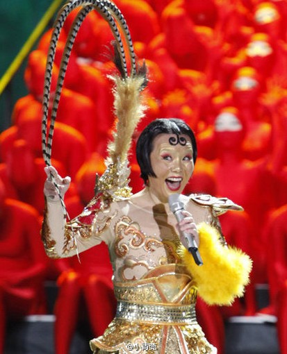 龚琳娜十年前清秀照惊为天人