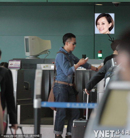 孙俪邓超机场搭背牵手秀恩爱