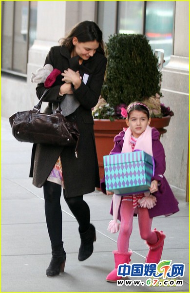 汤姆克鲁斯发飙 爱女苏瑞被逼做精神鉴定(图)