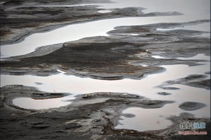 看被癌症村侵蚀的中国地图 悲痛 看被癌症村侵蚀的中国地图 悲痛